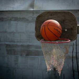 李楠:取消李春江李楠2023年中国篮球名人堂举荐资格