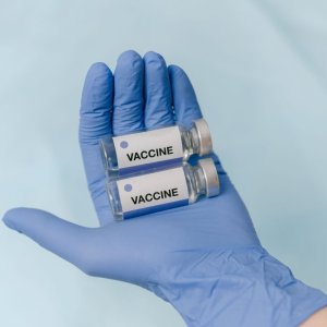 国家疾控局:接种流感疫苗重症和死亡有效手段