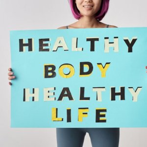 国家卫生健康委:近三年各地围绕优化疾病分类救治措施