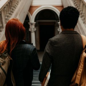 外交部：频繁对中国留学生无端滋扰盘查遣返