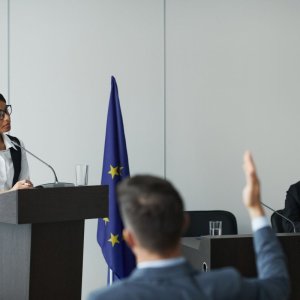 厦门发布促进跨境贸易便利化专项行动暨海关高级认证企业支持政策新闻发布会