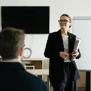 兰州‘巾帼家政服务驿站’免费培训，高新学技能收获满满