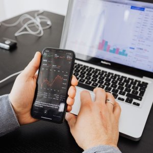 福州企业天普股份遭证监会立案调查：控制权变更与信披违规引监管关注